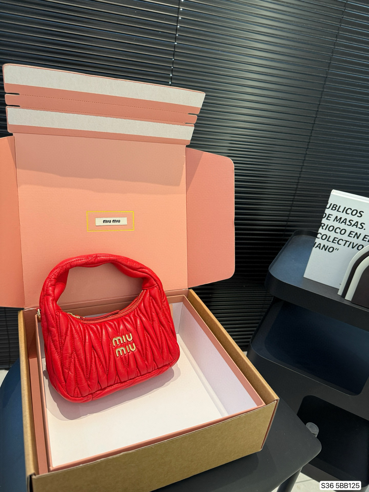 MIUMIU 77.56$   code 294-7458-R gallery