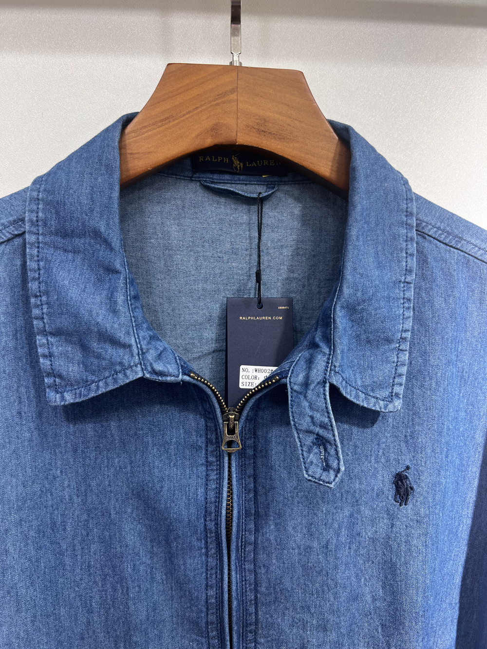 Man POLO 47.02$  code 301-7611-R gallery
