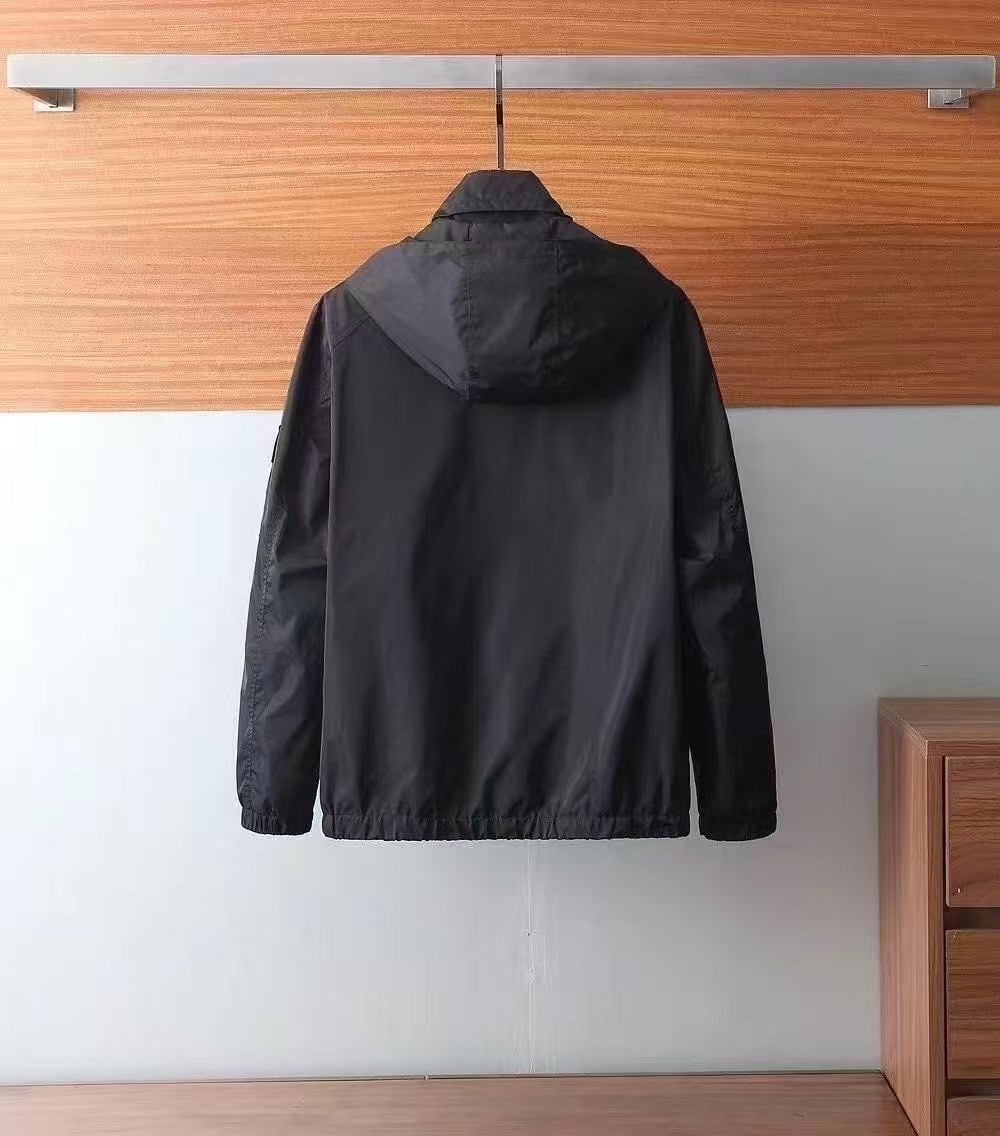 Moncler  65.66$  CODE 420-7628-R gallery