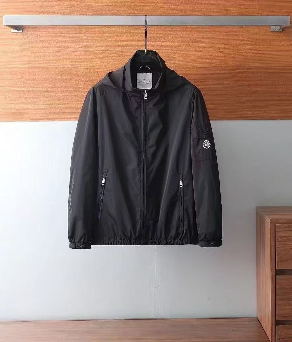Moncler  65.66$  CODE 420-7628-R gallery