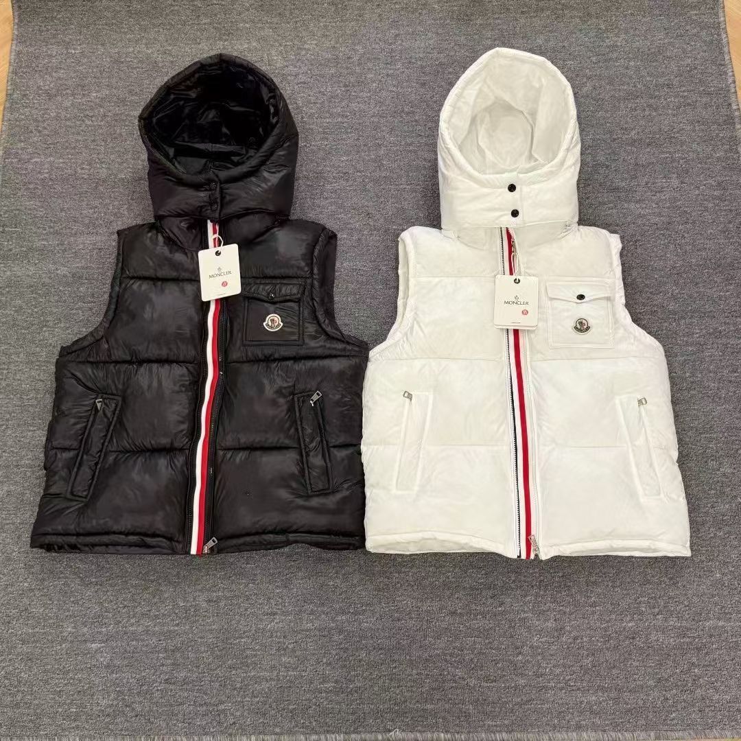 Moncler 39.99$  code 417-7636-R gallery