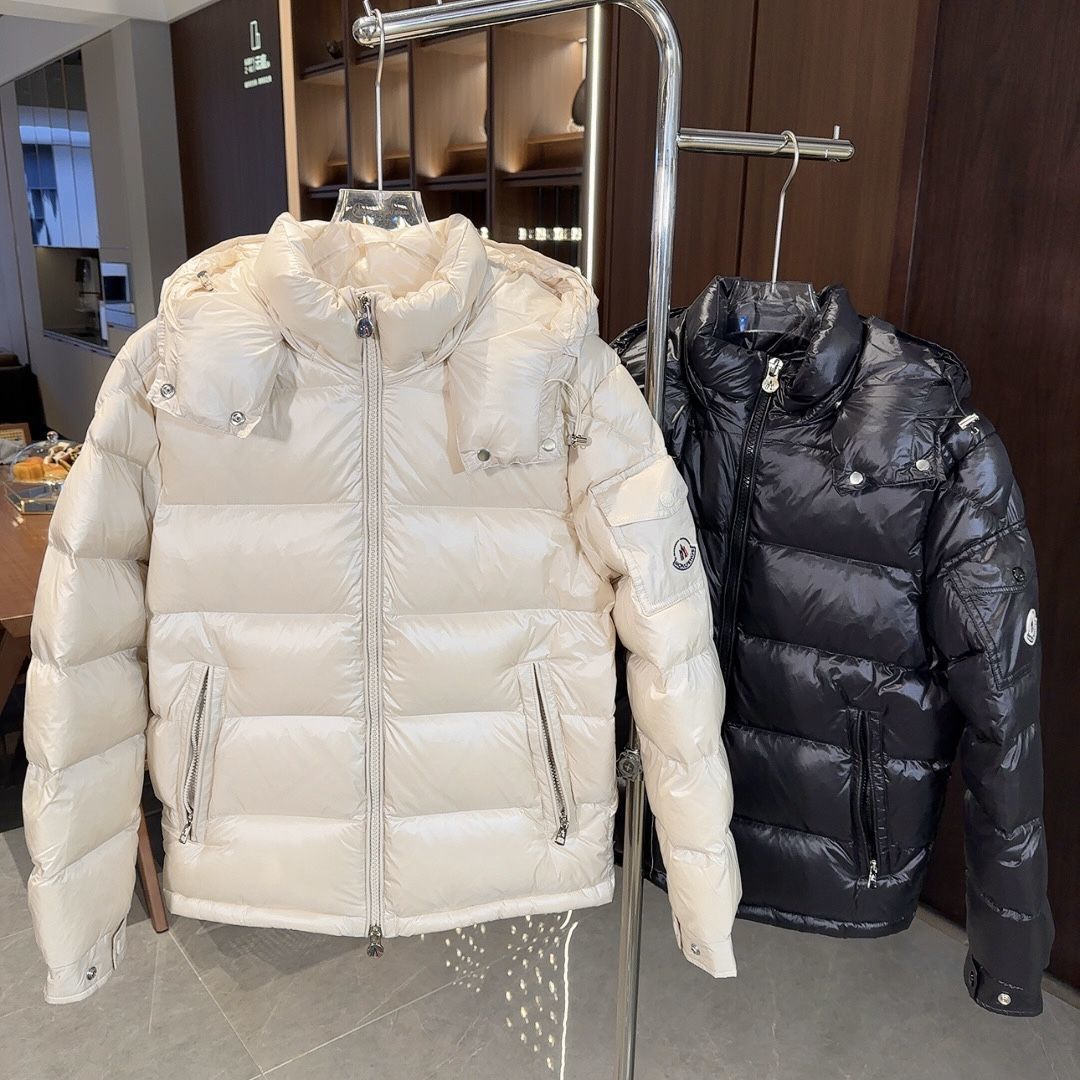 Moncler 49.99$   code 417-7638-R gallery