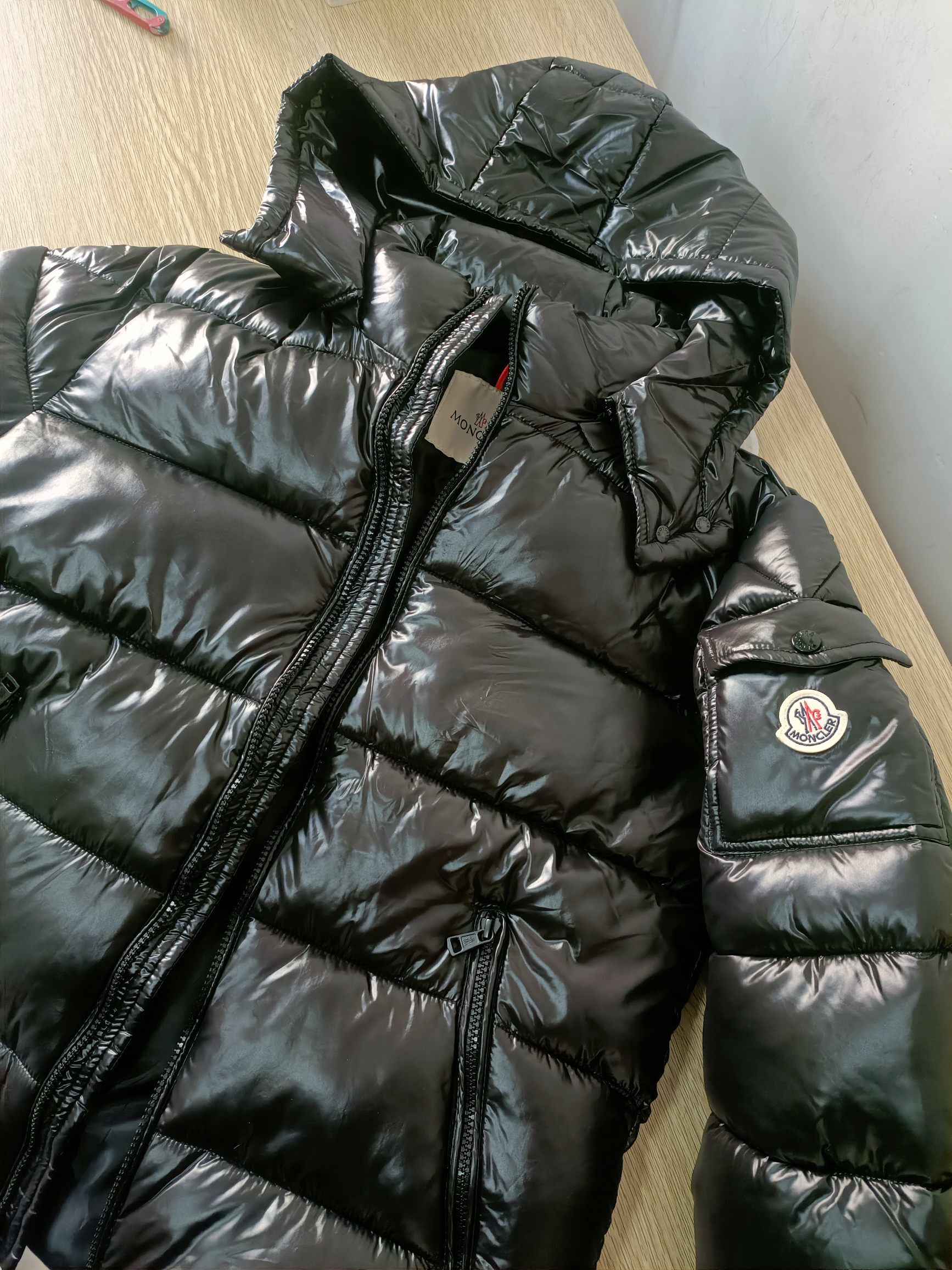 Moncler 49.99$   code 417-7638-R gallery