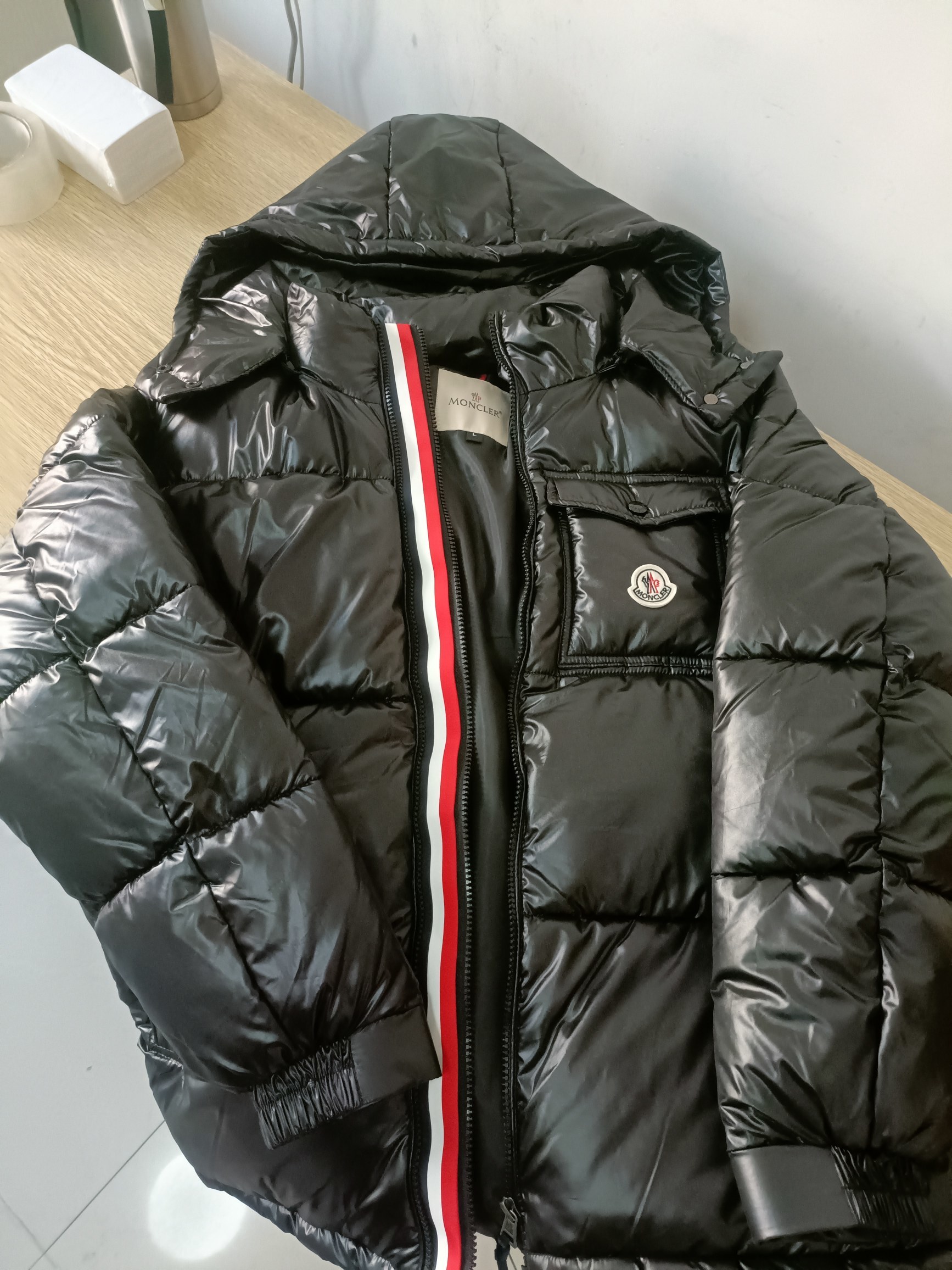 Moncler 55.99$  code 417-7637-R gallery
