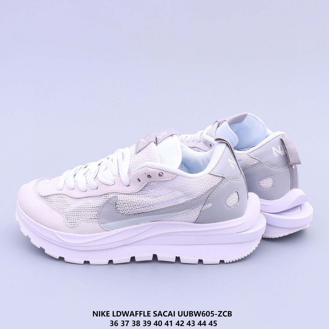 NIKE 55.55$  code 351-5929-R gallery