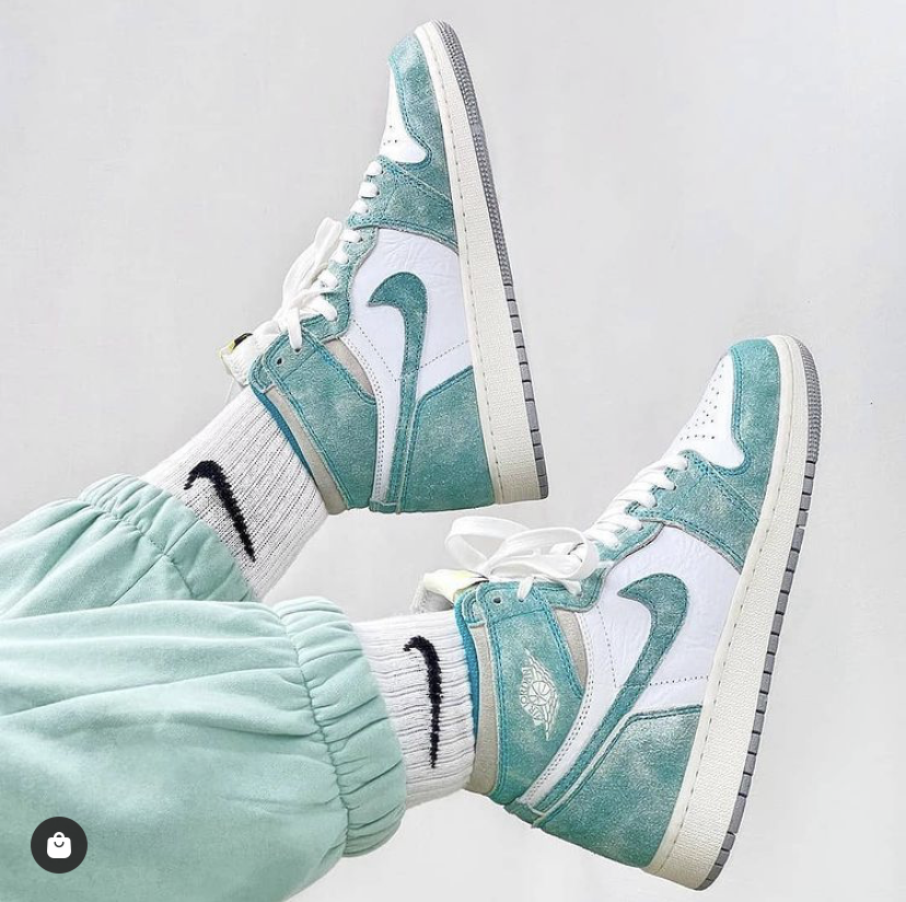 NIKE Air Jordan 1 $39.99$  CODE 351-5270-R gallery