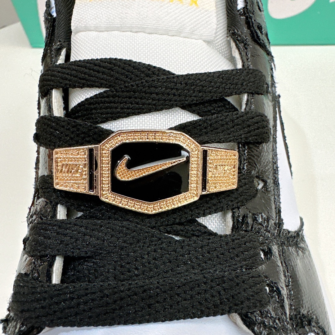 Nike SB Dunk 29.99$  code 508-6645-R gallery