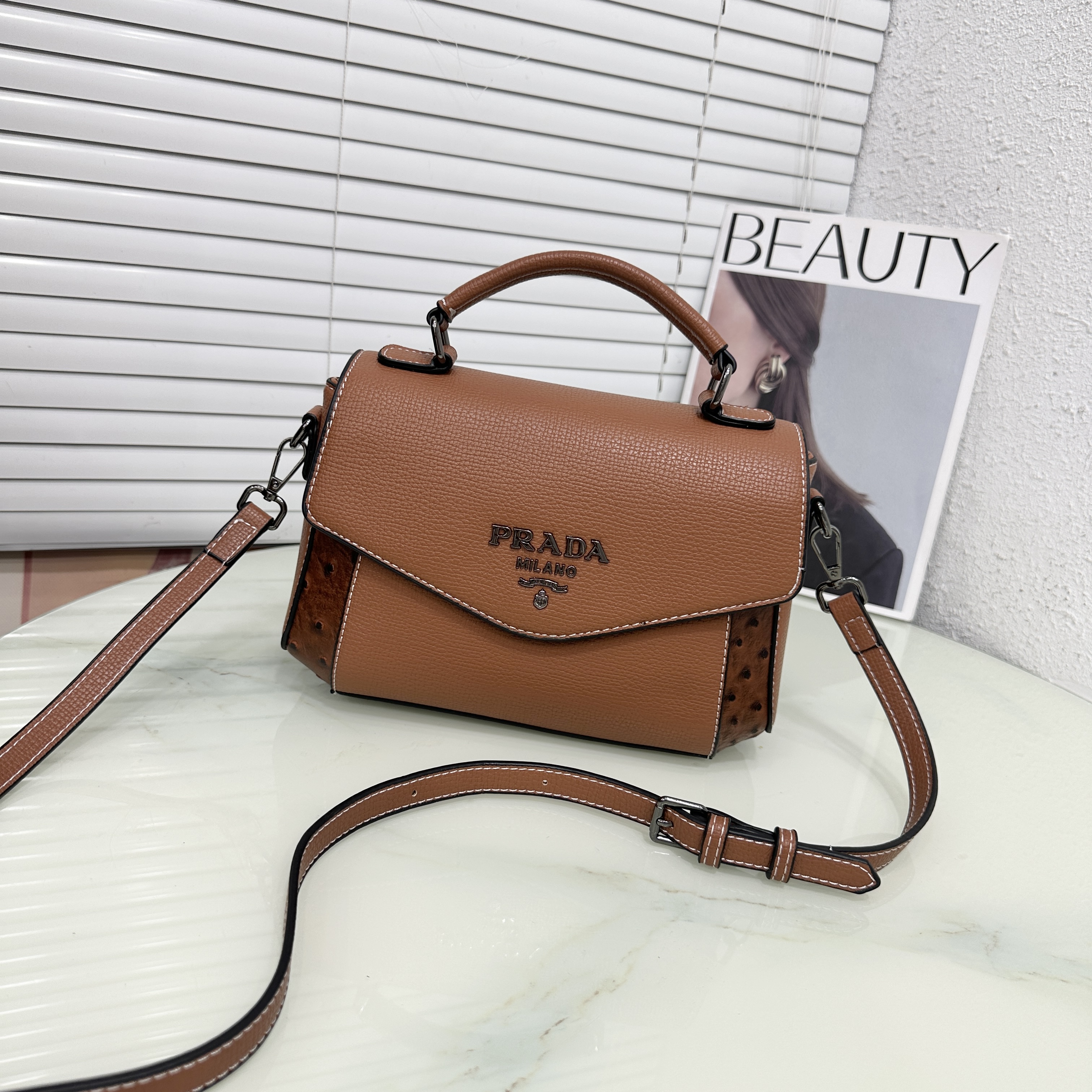 PRADA 41.47$     CODE 404-7576-R gallery