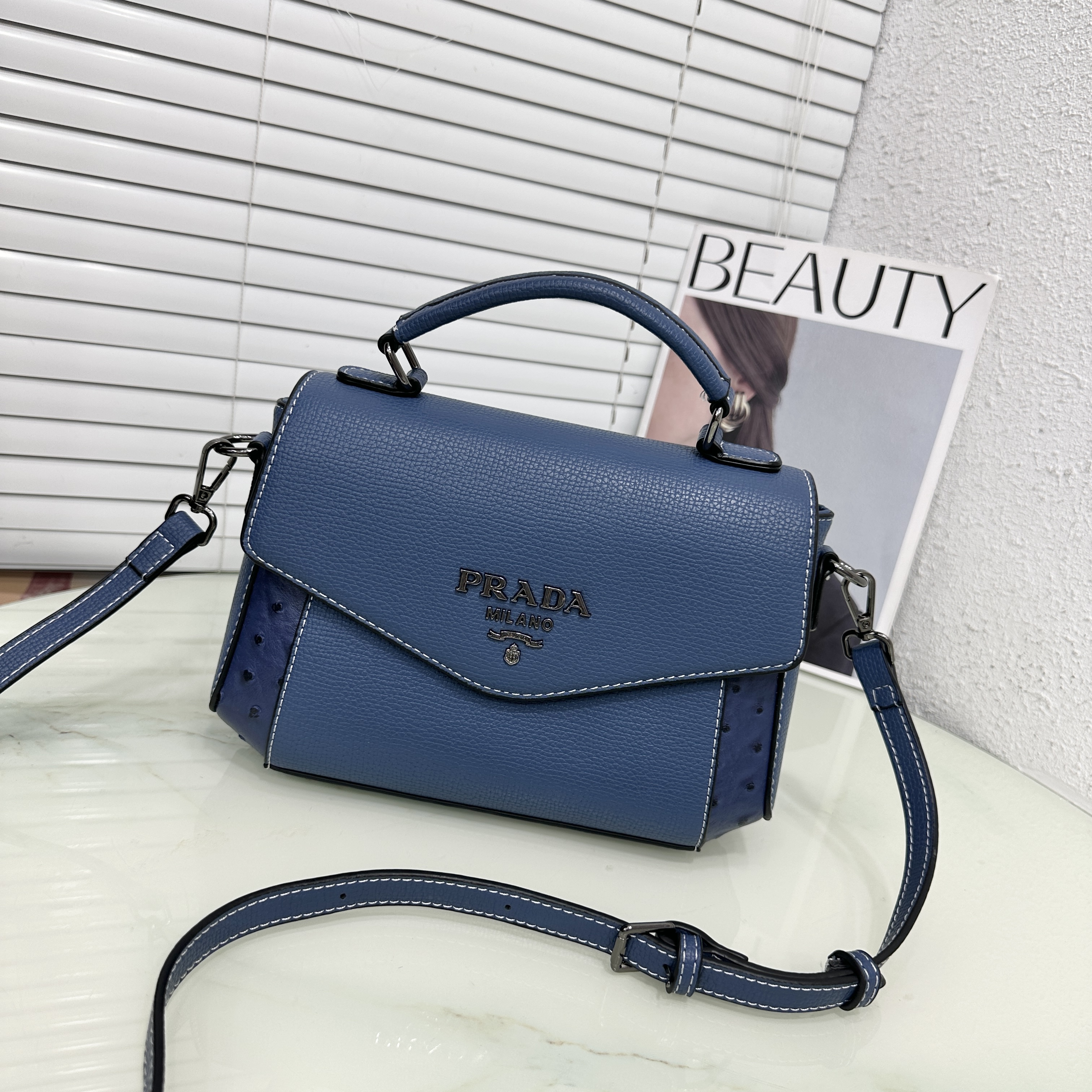 PRADA 41.47$     CODE 404-7576-R gallery