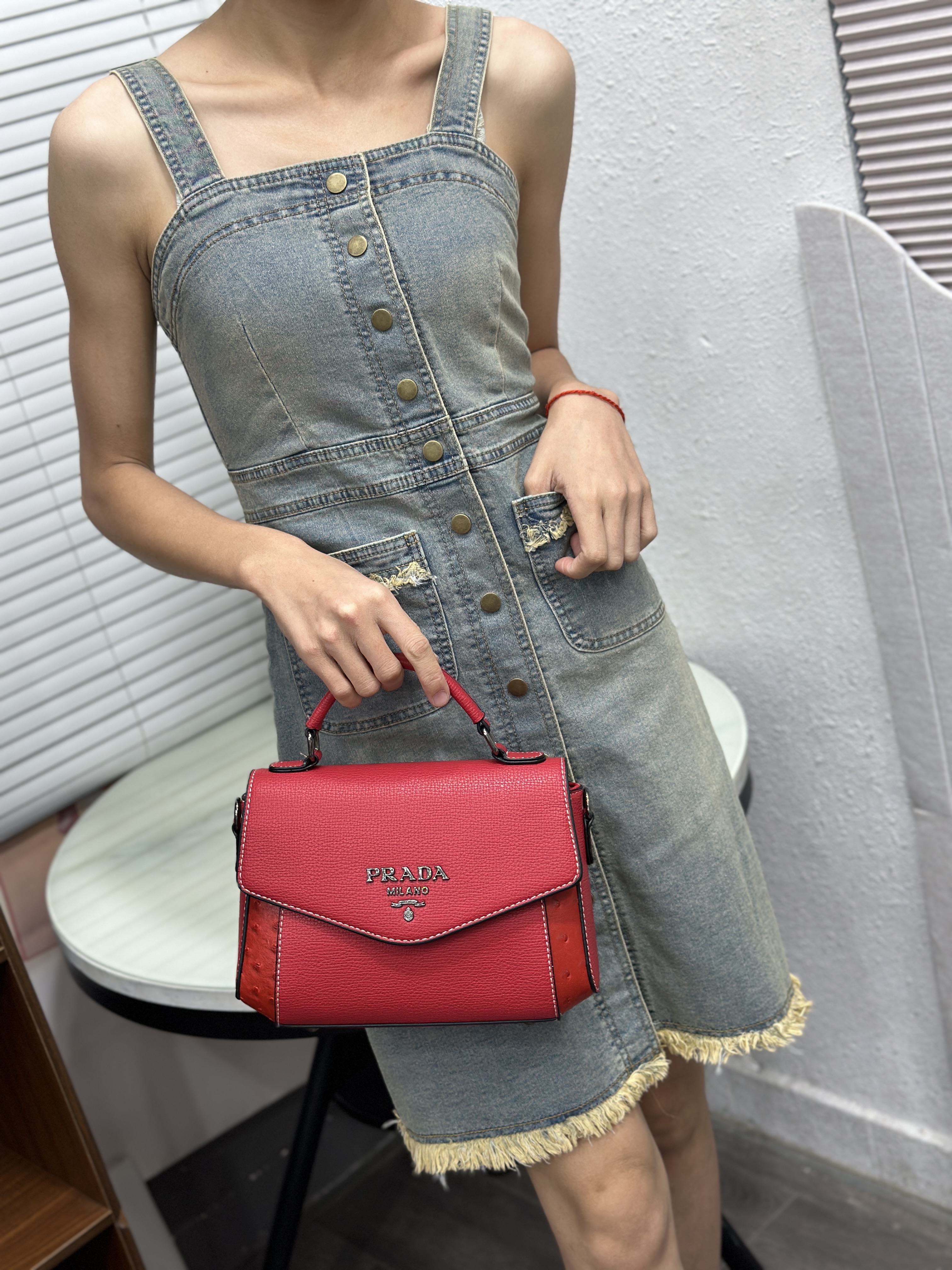 PRADA 41.47$     CODE 404-7576-R gallery