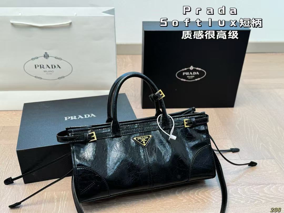 PRADA 88.01$     code 472-7374-R gallery