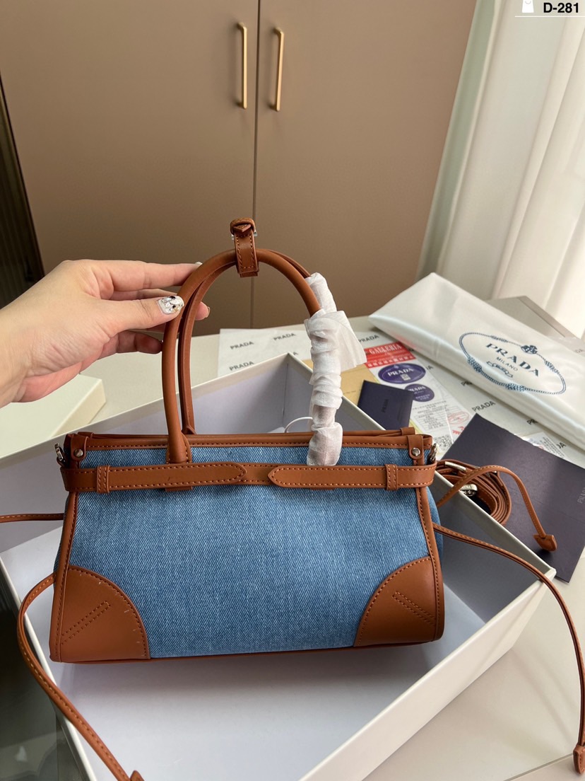 PRADA 89.99$  code 306-7491-R gallery
