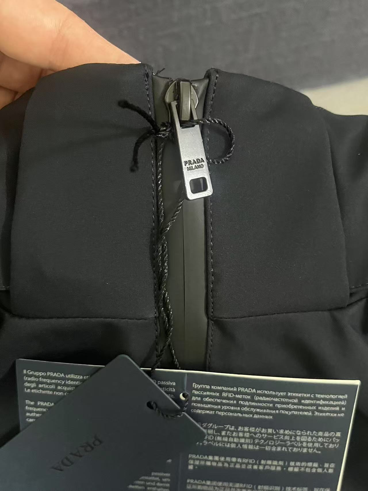 Prada  65.66$  CODE 420-7629-R gallery