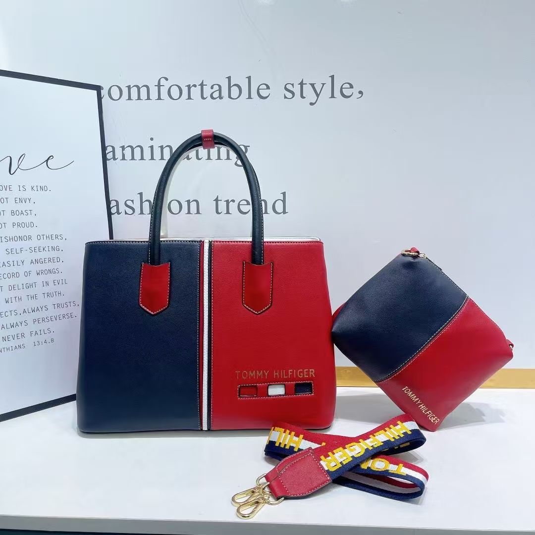 TOMMY 39.89$   CODE 404-7582-R gallery