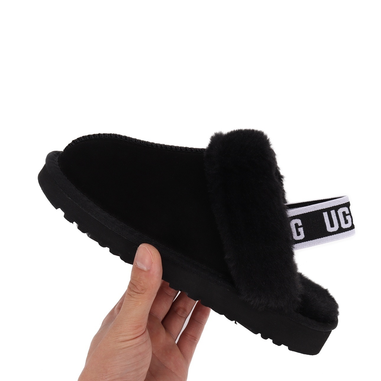 UGG  39.99$   code 279-7607-R gallery