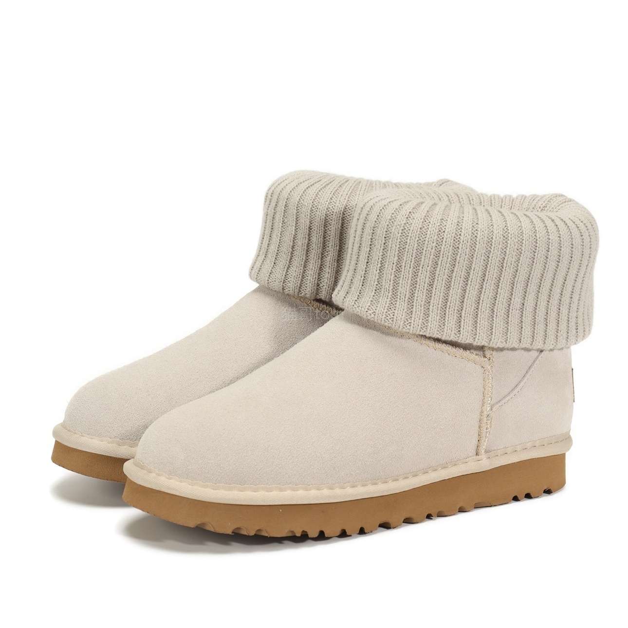 UGG  43.99$   code 279-7606-R gallery