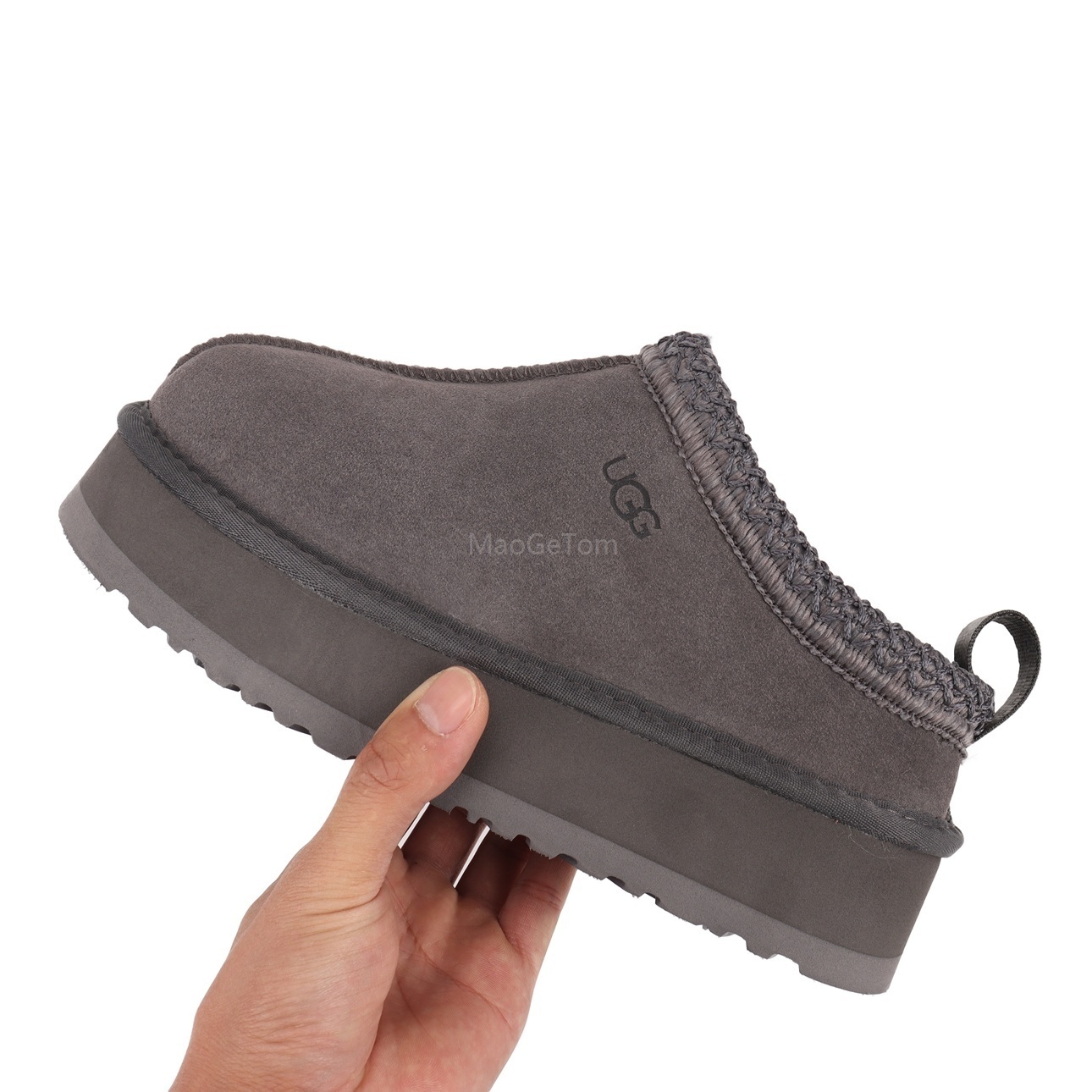 UGG  45.99$   code 279-7605-R gallery