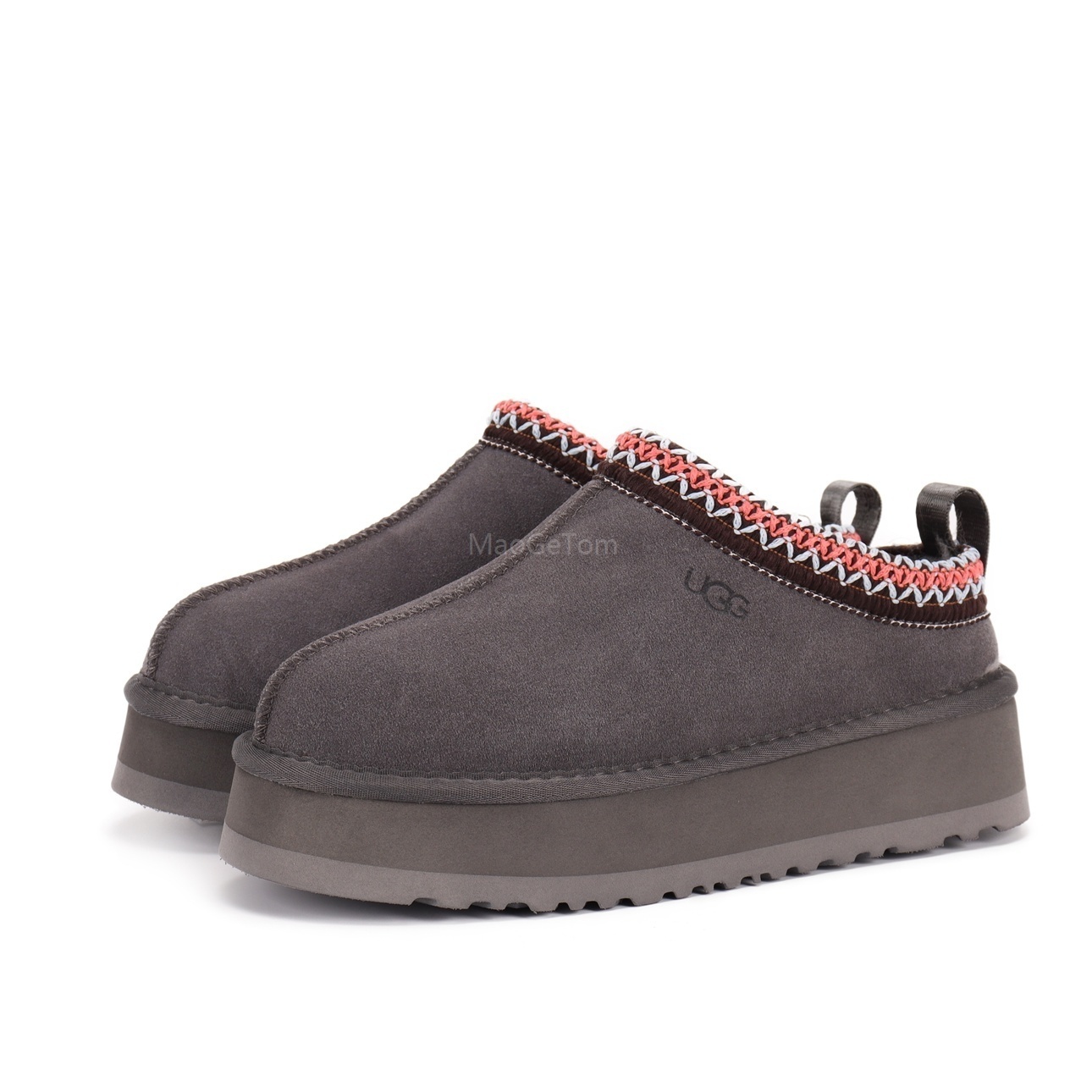 UGG  45.99$   code 279-7605-R gallery