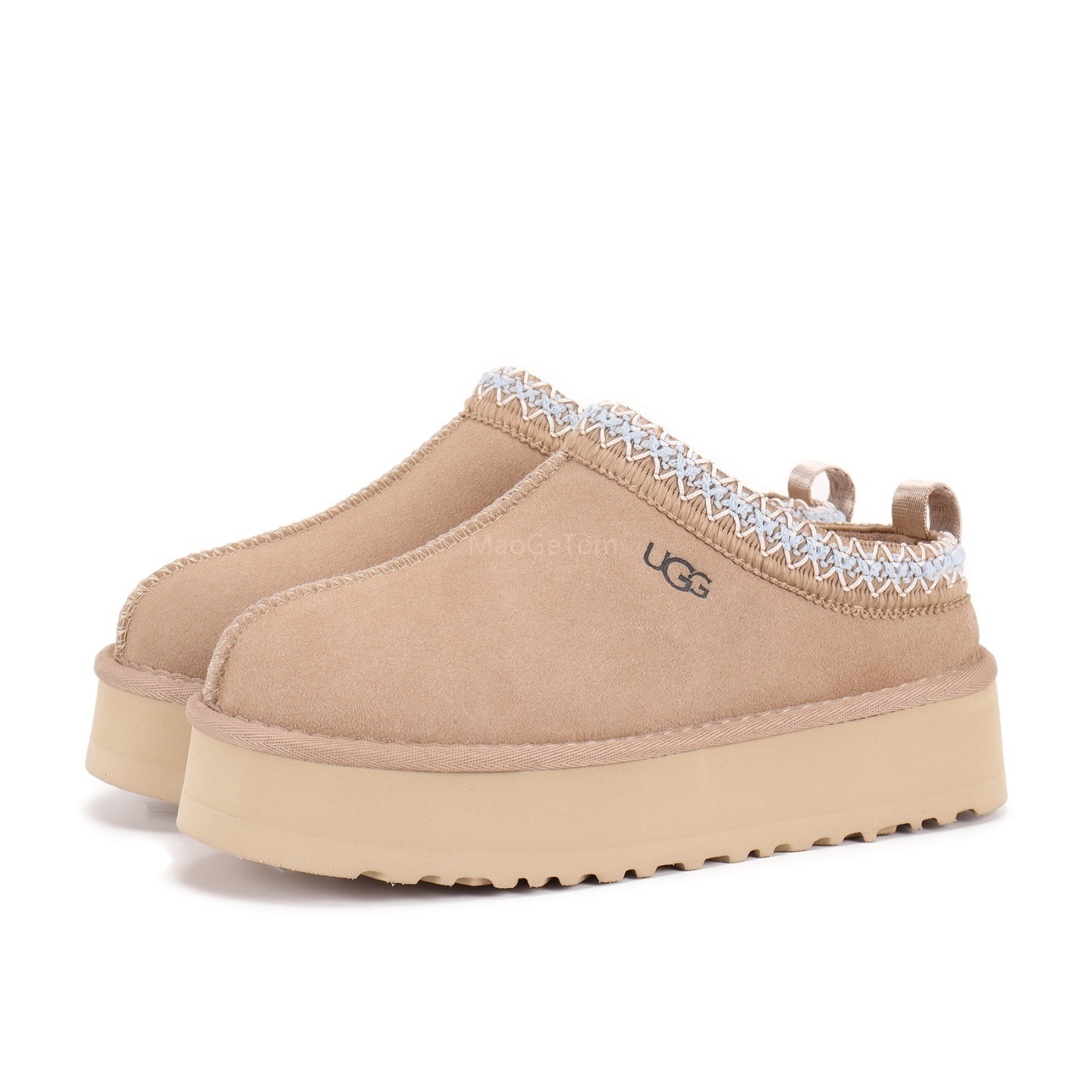 UGG  45.99$   code 279-7605-R gallery