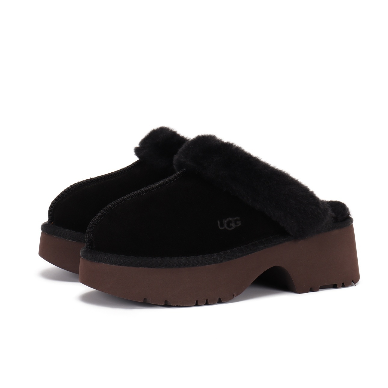 UGG  45.99$   code 279-7608-R gallery