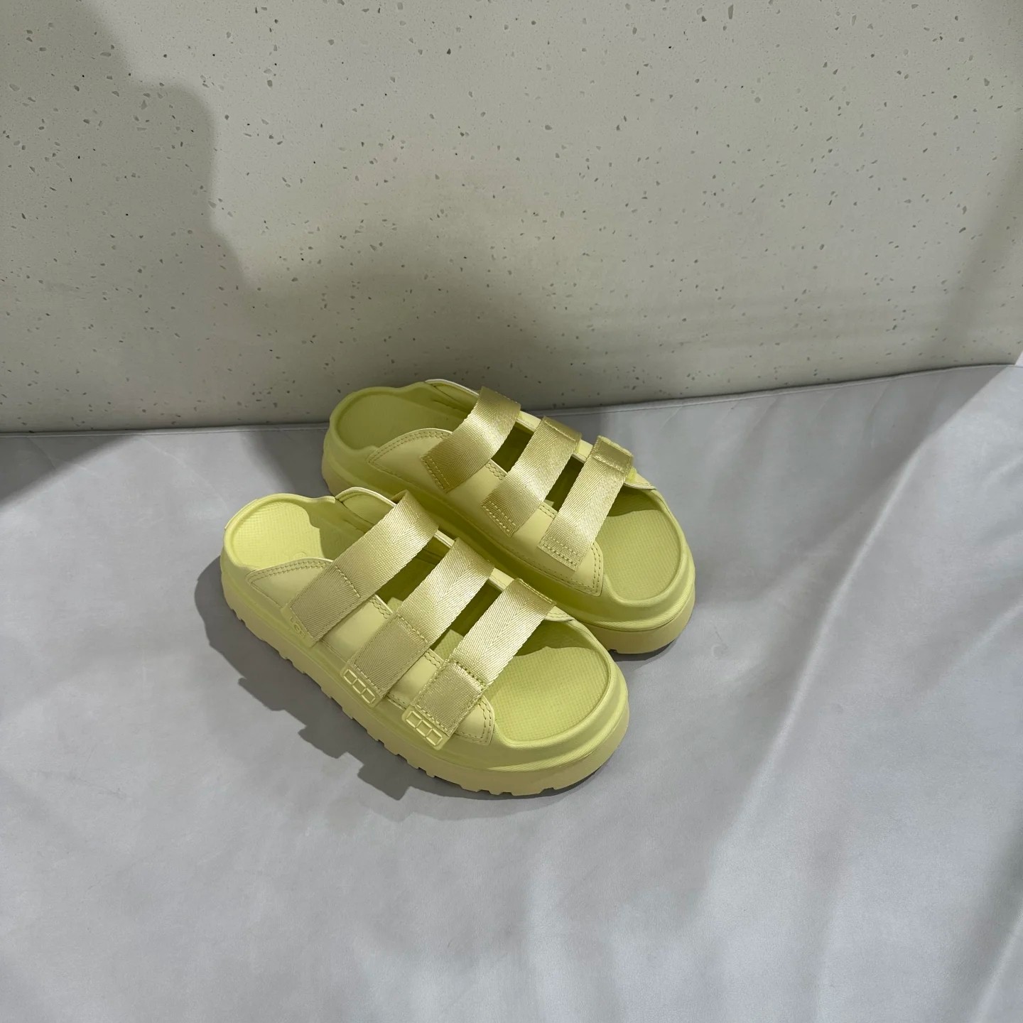 UGG 79.99$  code 560-7438-R gallery