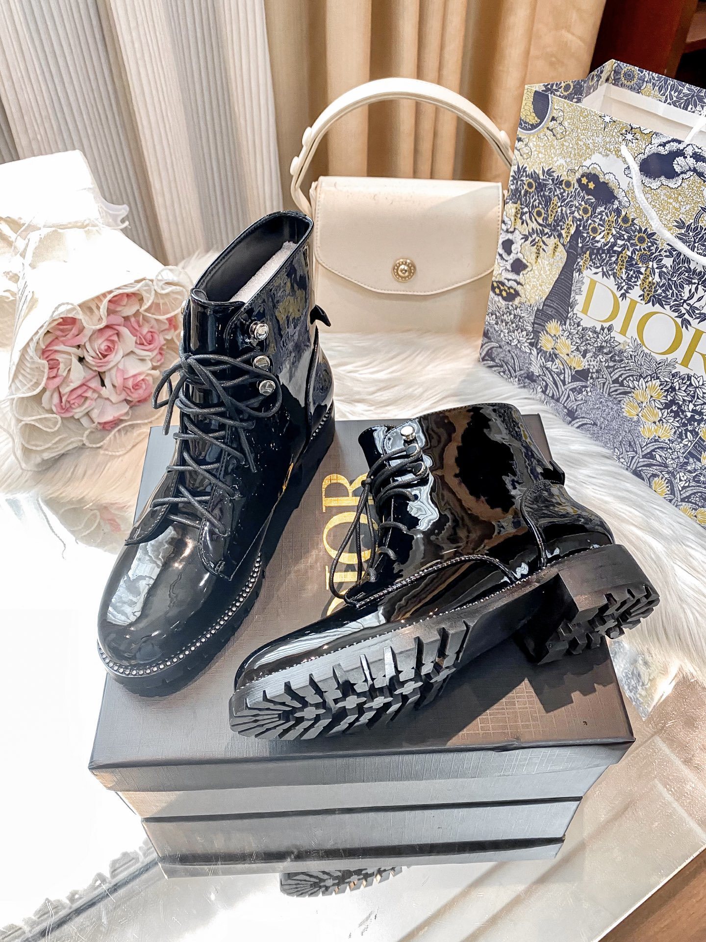 YSL 65.99$  CODE 449-7651-R gallery