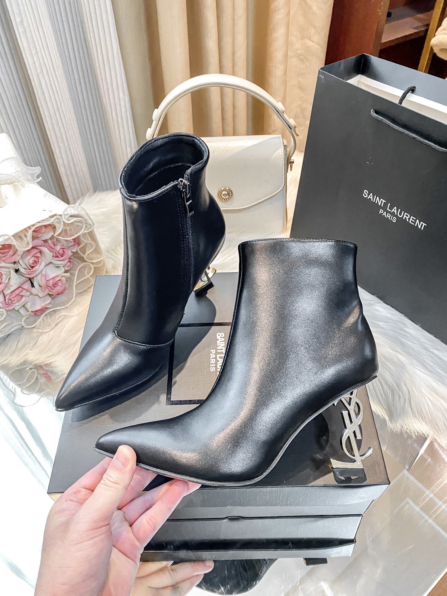 YSL 69.99$  code 449-7650-R gallery
