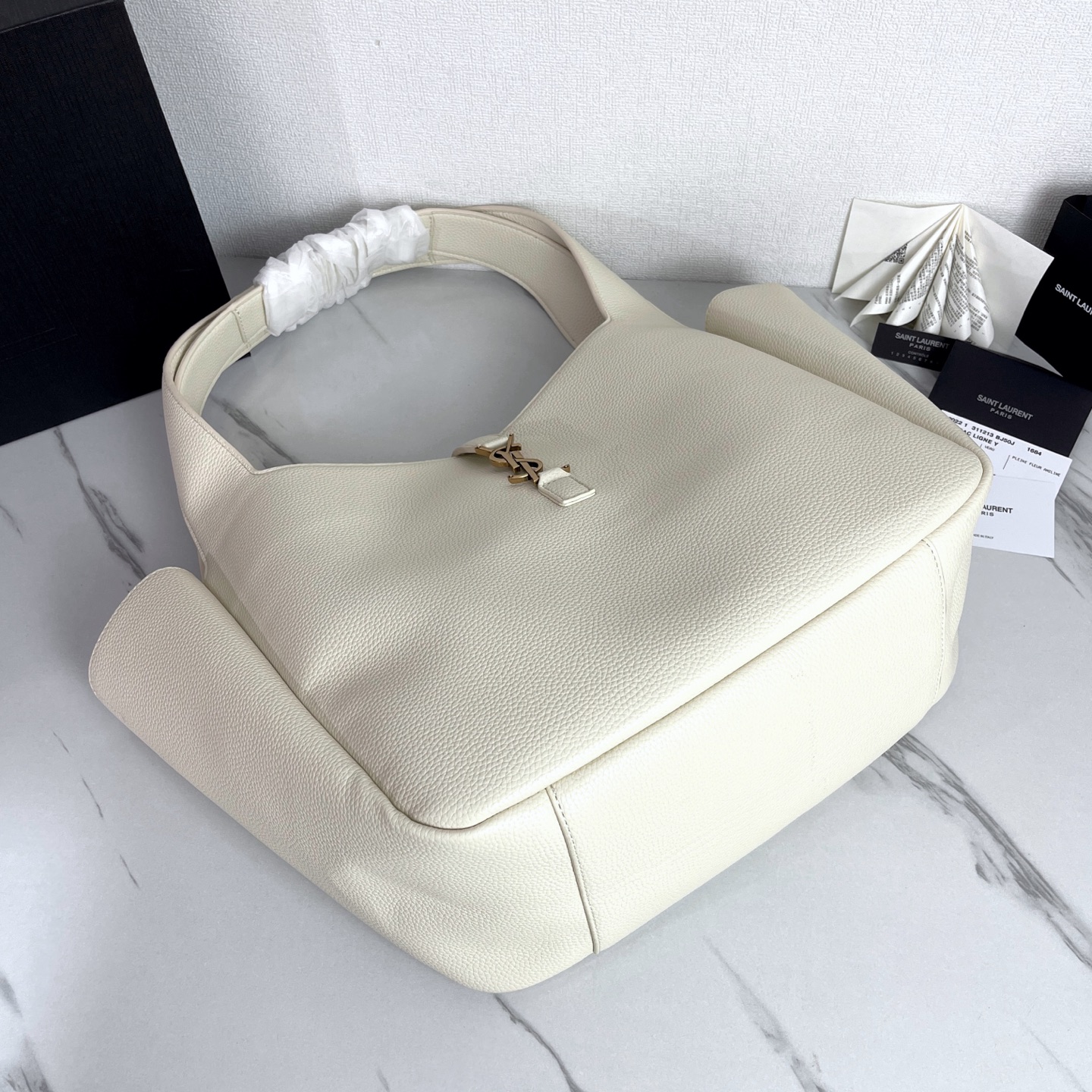 YSL 74.99$  code 360-7436-R gallery