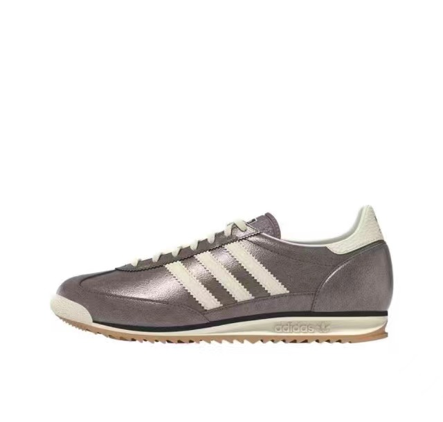 adidas  54.95$    code 351-7474-R gallery
