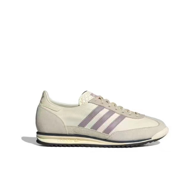 adidas  54.95$    code 351-7474-R gallery