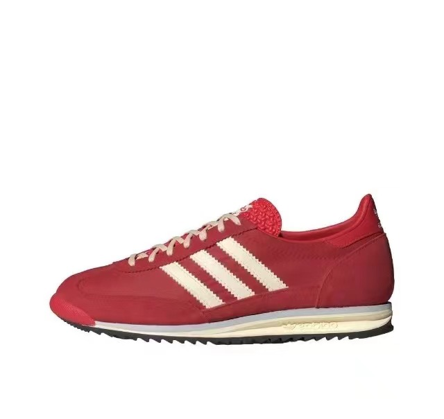 adidas  54.95$    code 351-7474-R gallery