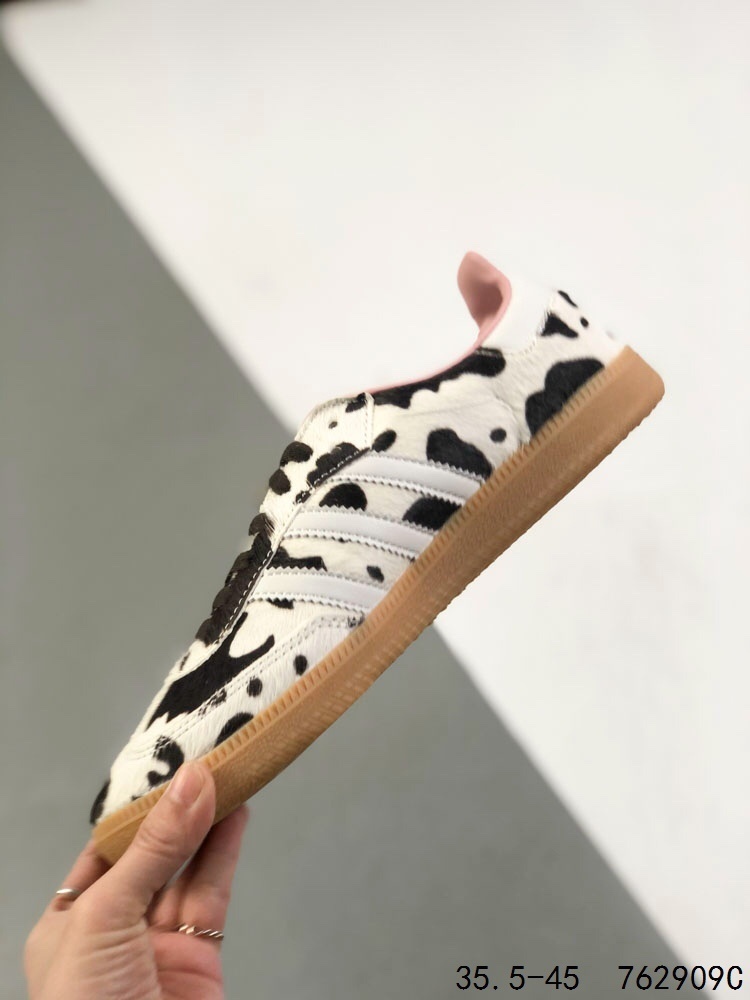 adidas 48.61$    code 351-7602-R gallery