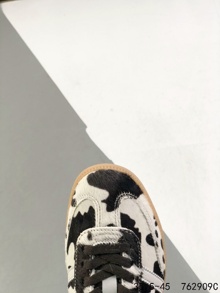 adidas 48.61$    code 351-7602-R gallery