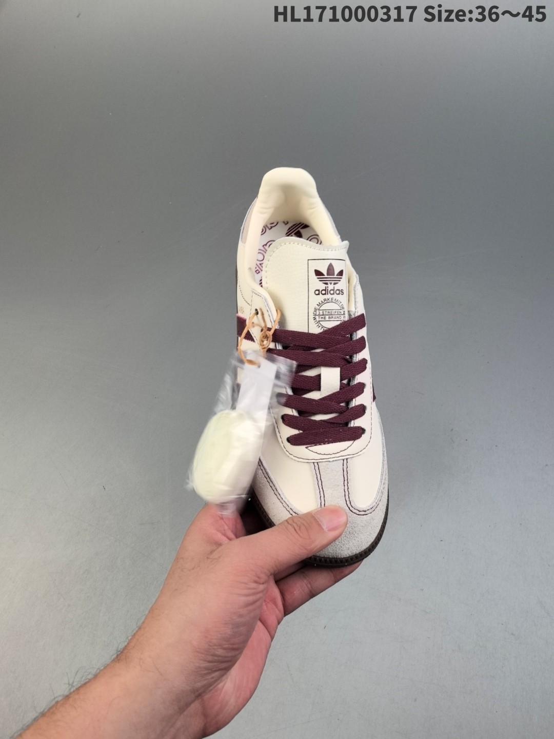 adidas 48.61$   code 351-7381-R gallery