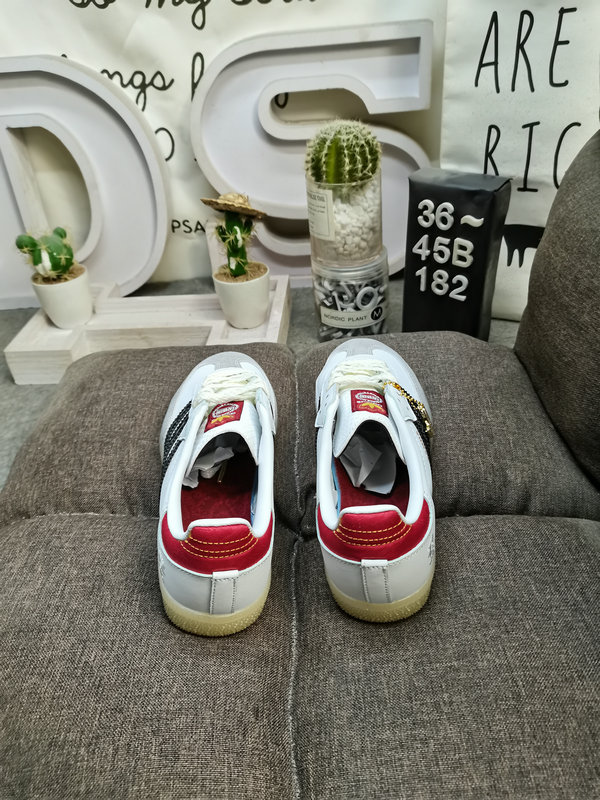 adidas 49.99$  code 351-7353-R gallery