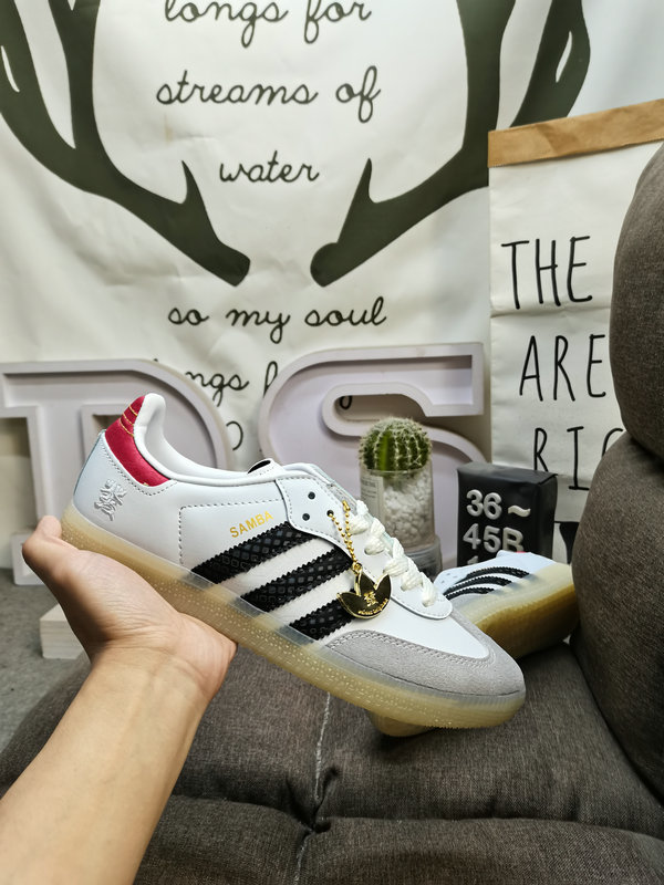 adidas 49.99$  code 351-7353-R gallery