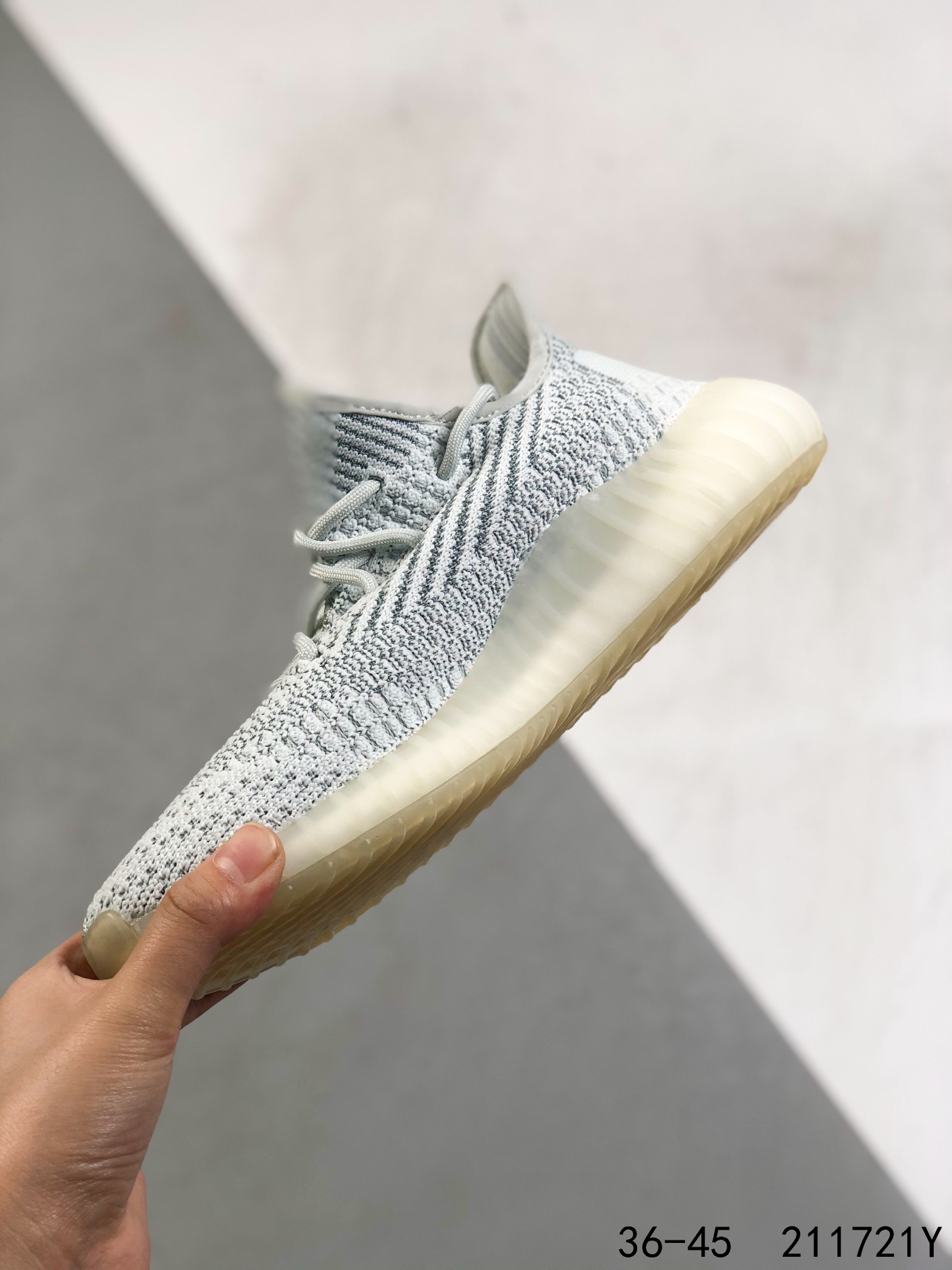code351-5921-R  AdidasYeezy Boost 350 V $39.22 gallery