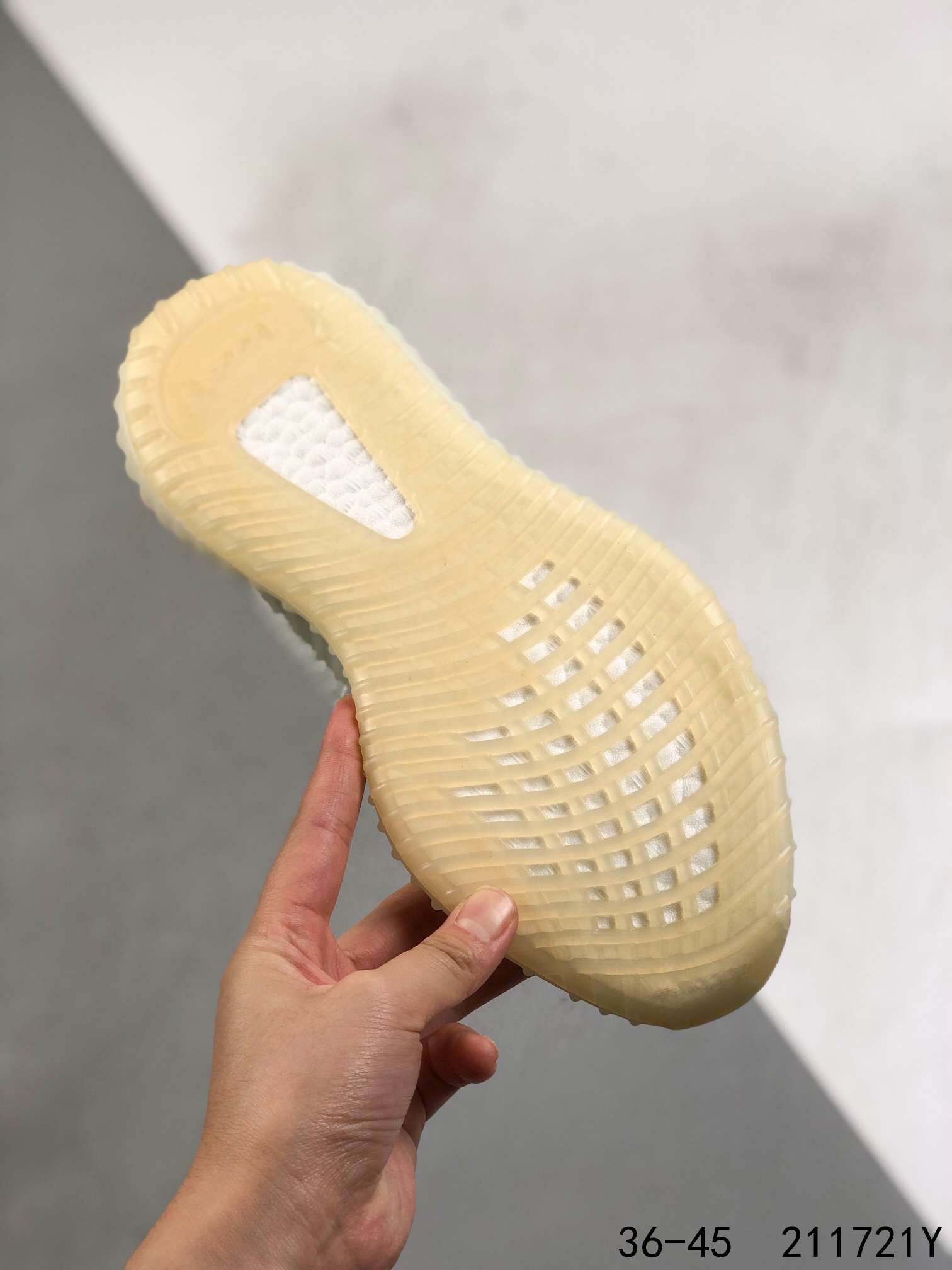 code351-5921-R  AdidasYeezy Boost 350 V $39.22 gallery