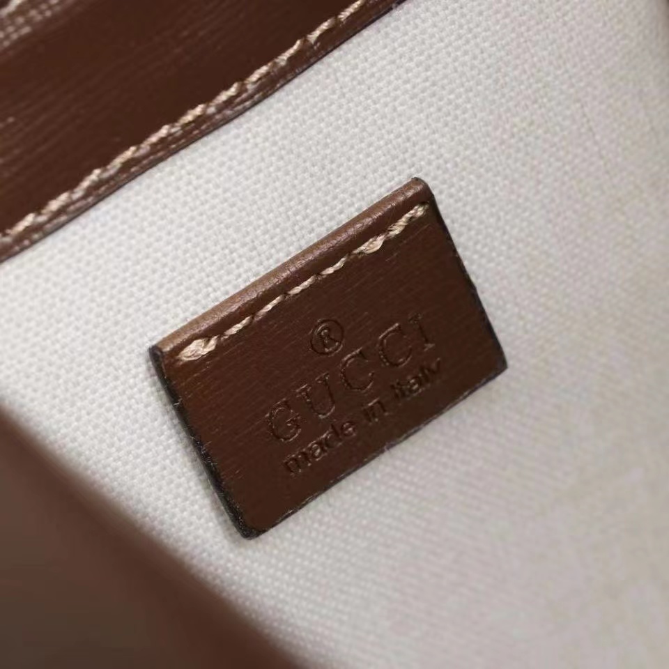 gucci 48.11$ 编号472-5558-R gallery