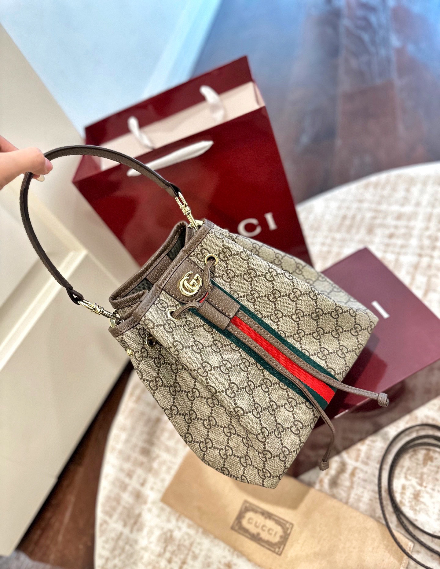 gucci 59.99$  code 429-7591-R gallery