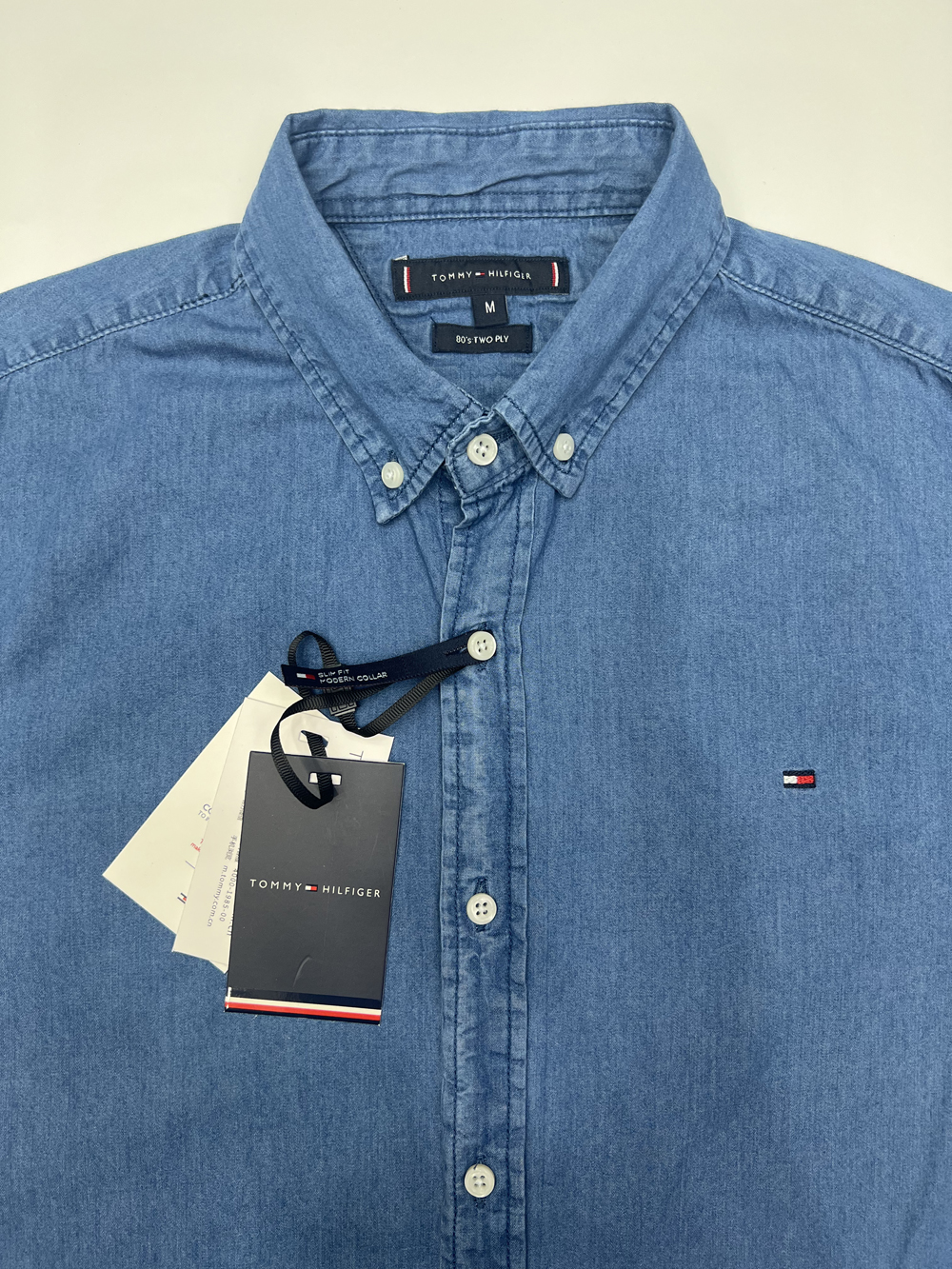 tommy 34.99$  CODE 301-7553-R gallery