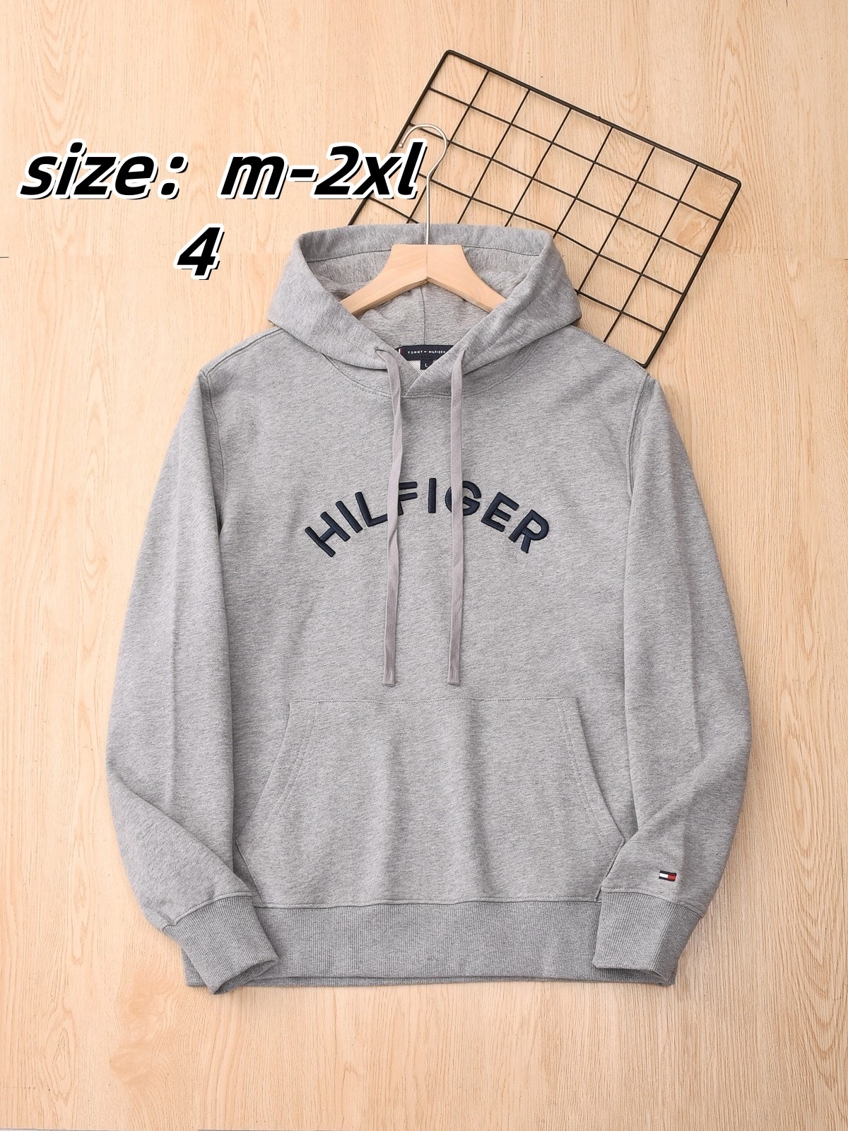 tommy 47.02$   code 301-7613-R gallery