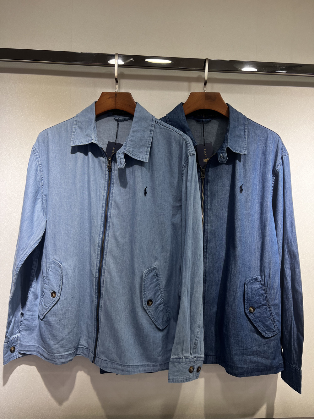 woman POLO 47.02$      CODE 301-7610-R gallery