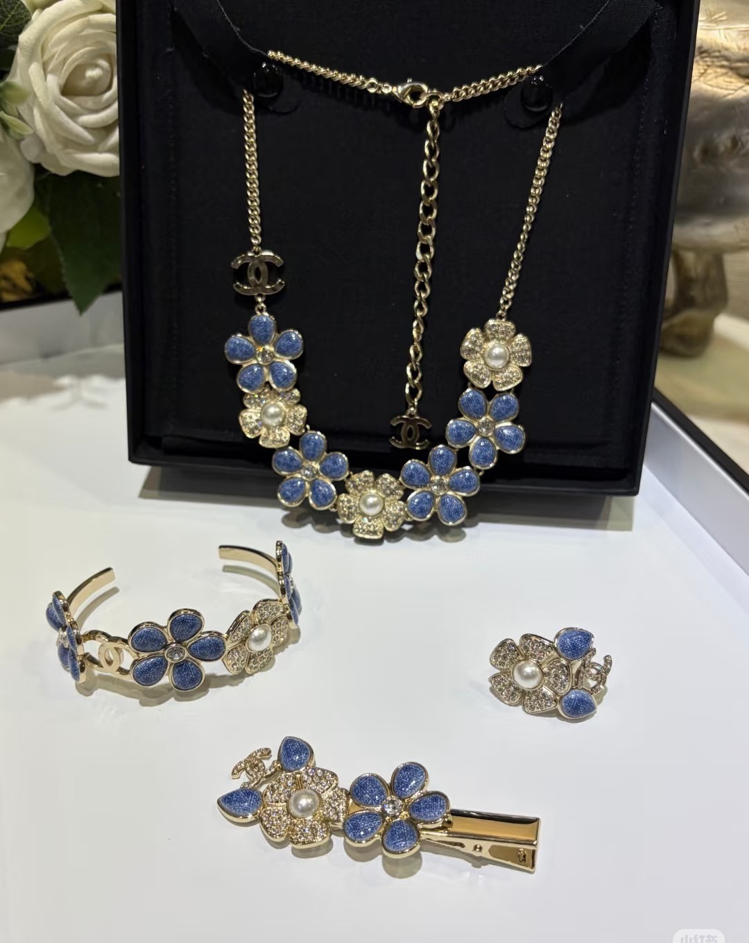 Chanel  47.18$  CODE 400-7816-R gallery