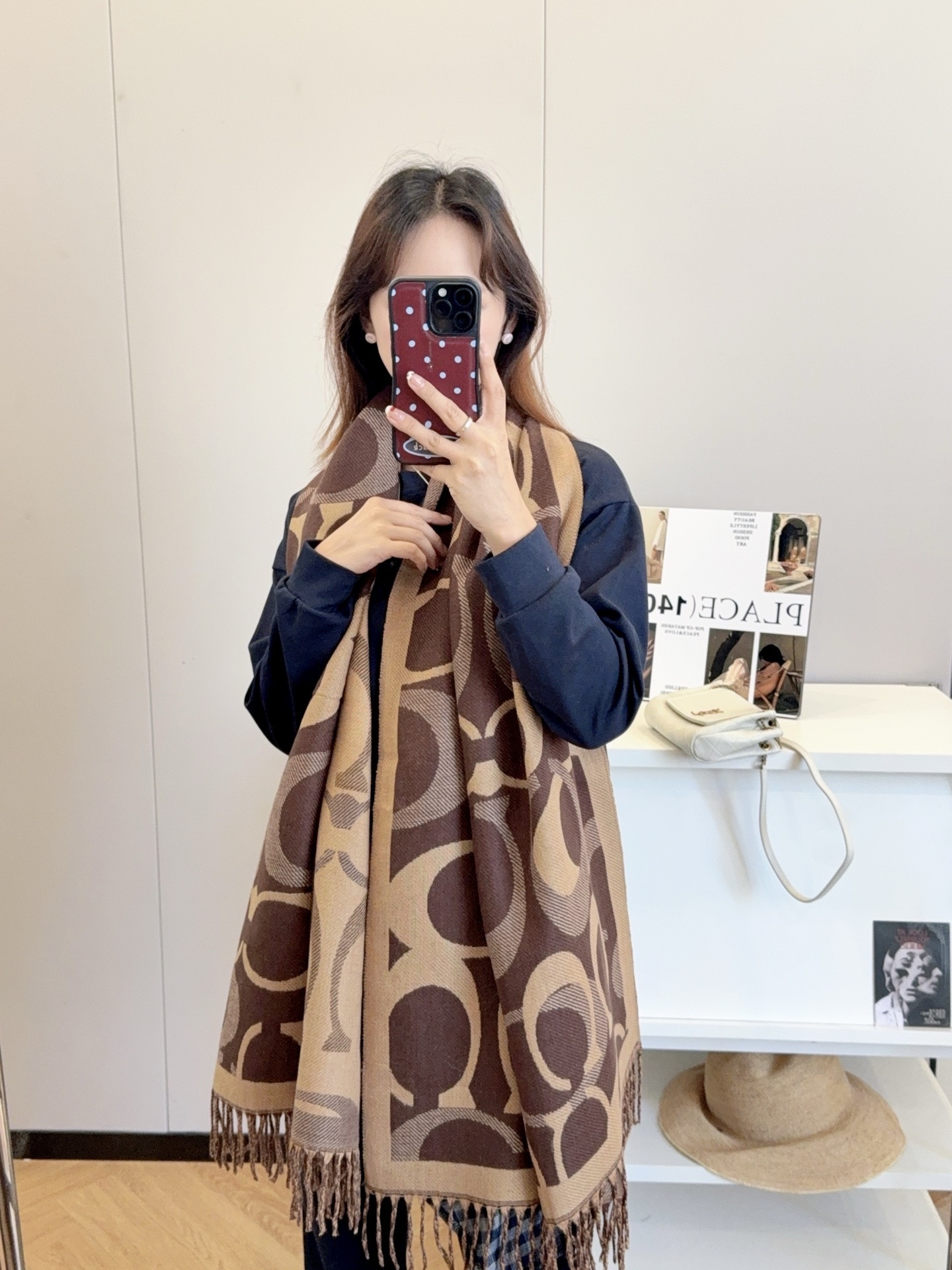 Coach 26.99$  code 391-7824-R gallery