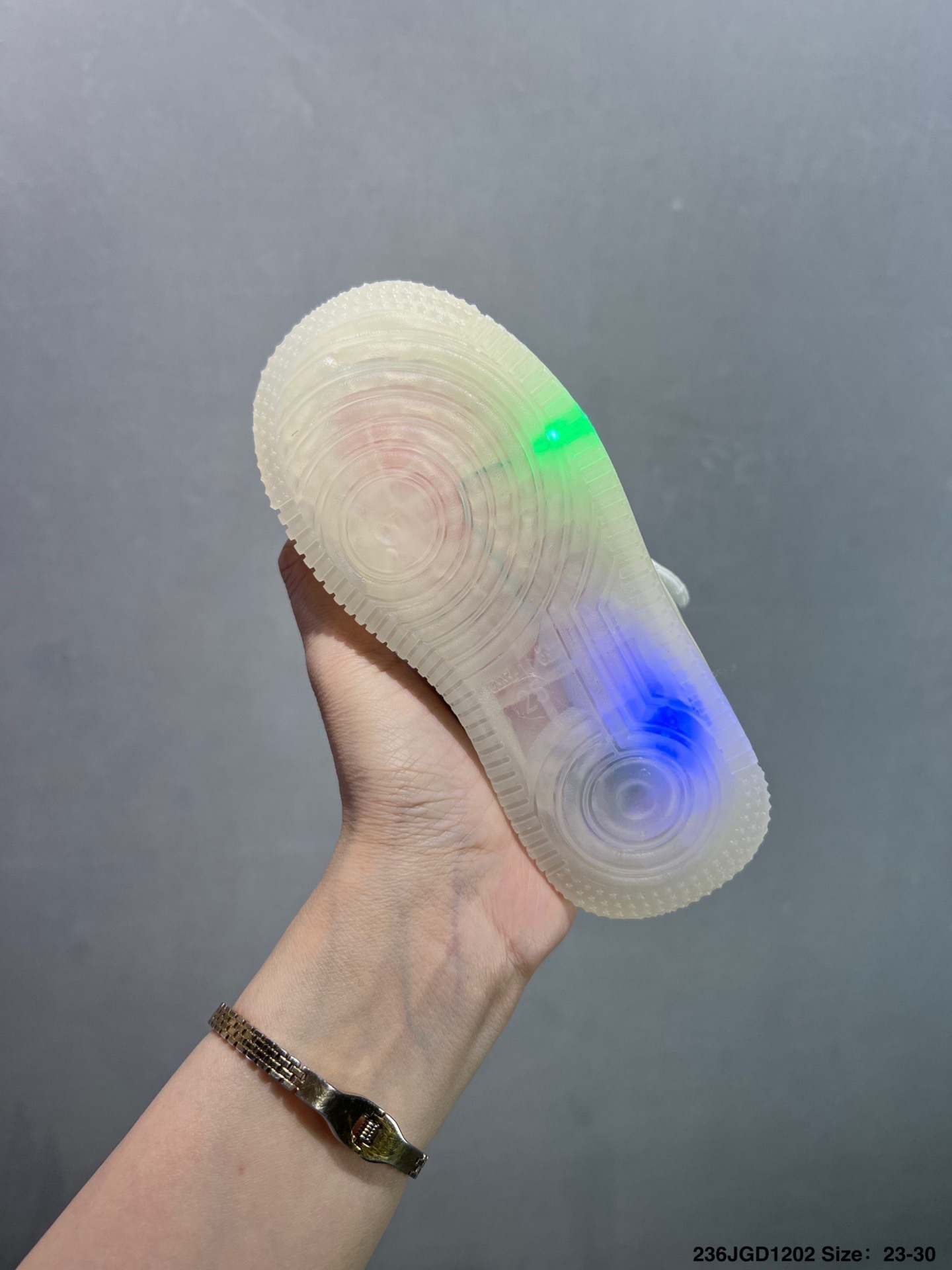 UGG  47.02$ code 294-7782-R gallery