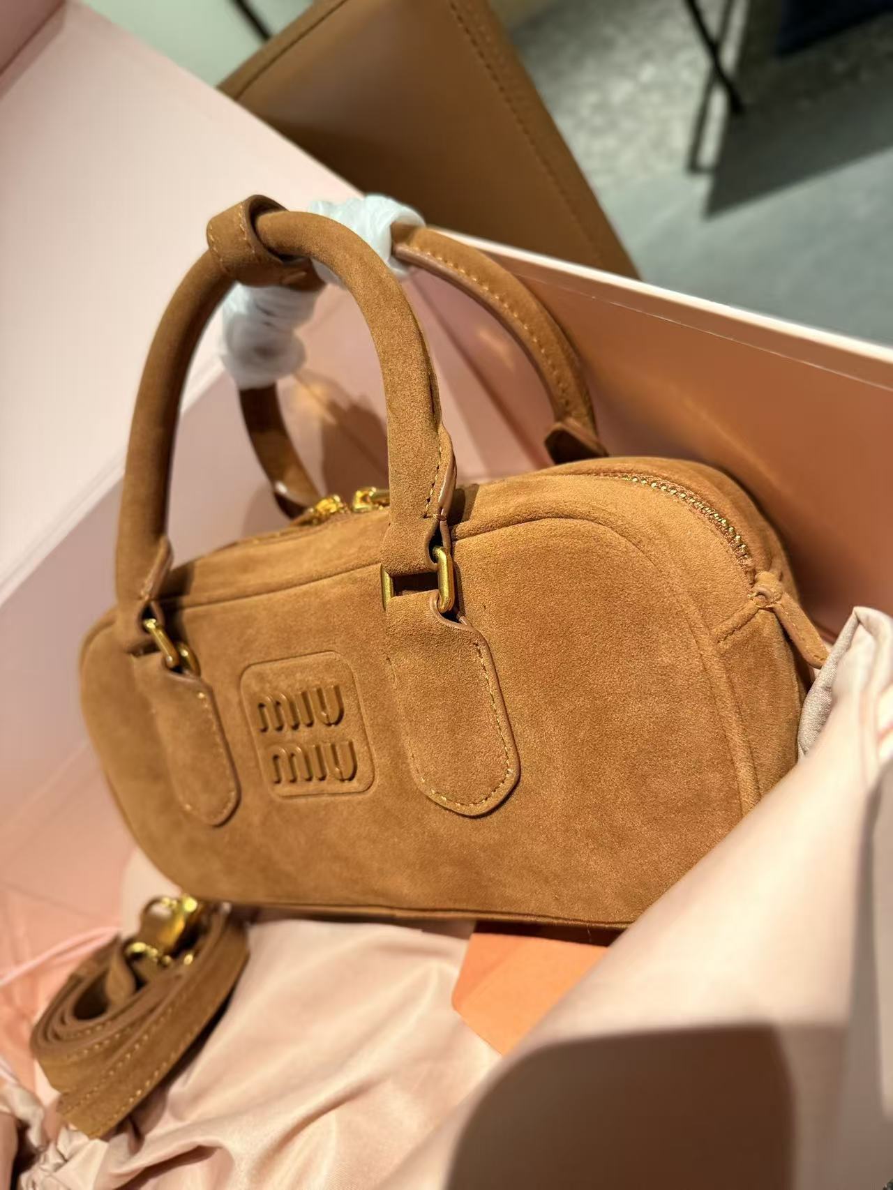 miumiu 56.54$ code 306-7808-R gallery