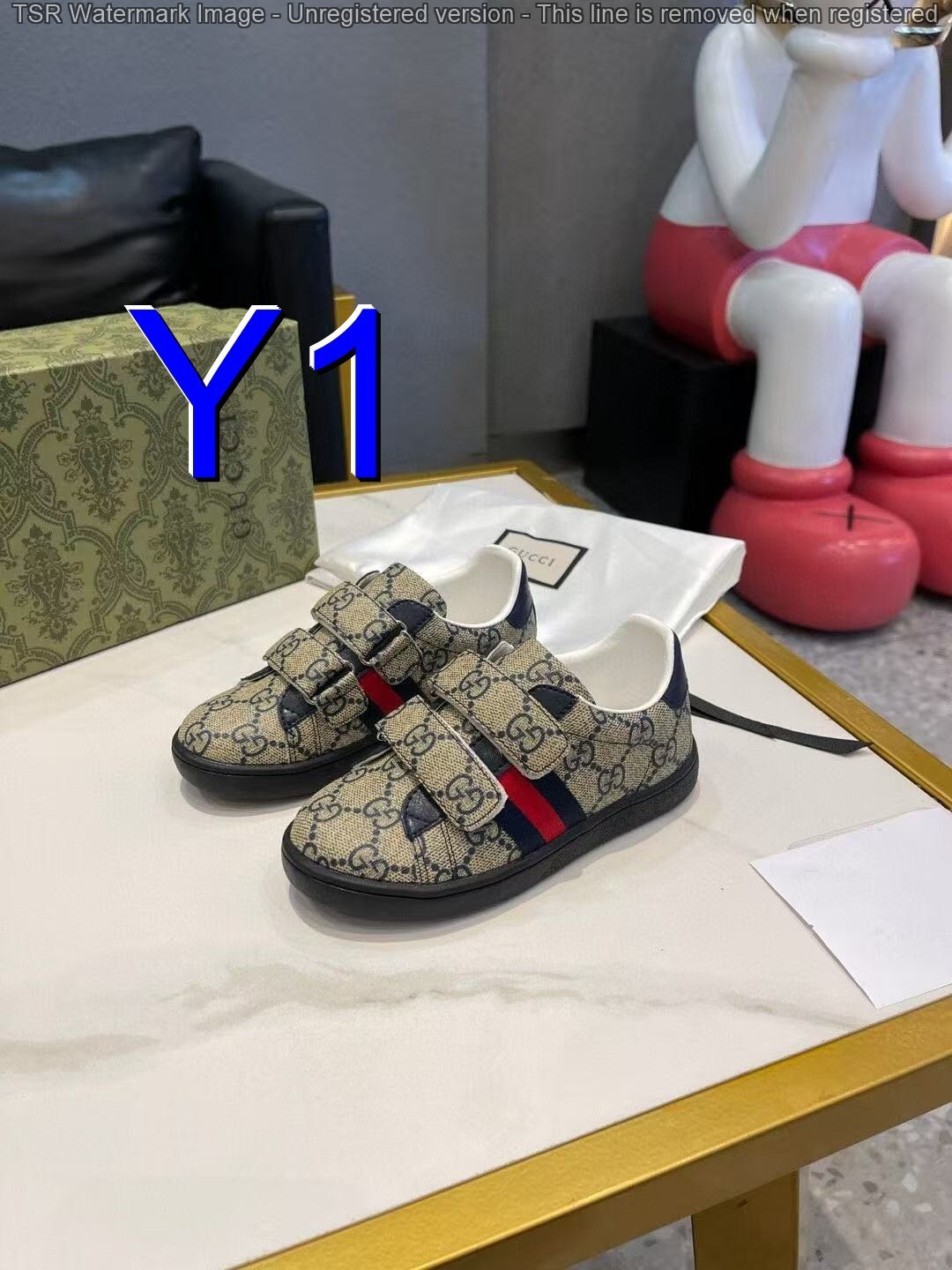 Yar3936 GUCCI kids 46.99$ gallery