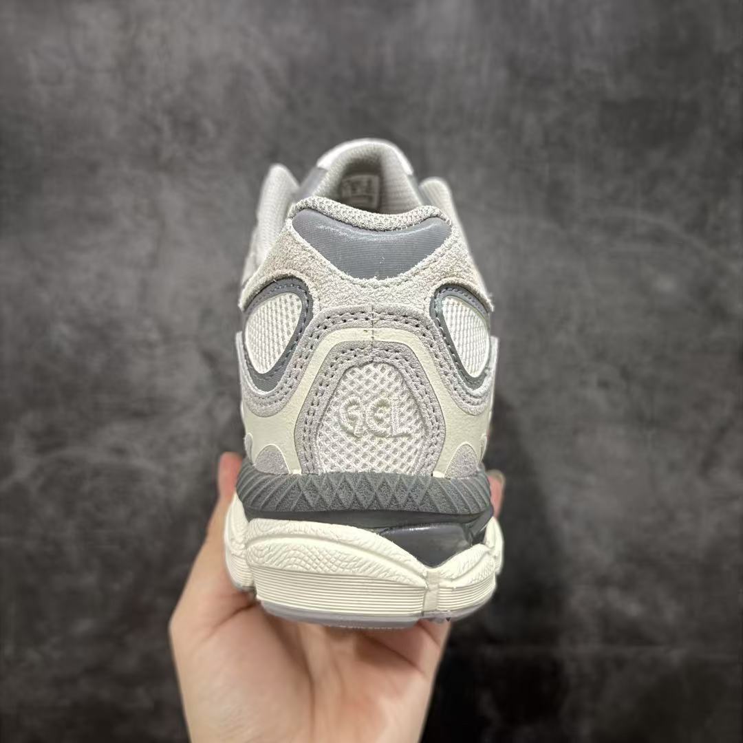 Yar3983 ASICS 58$ gallery