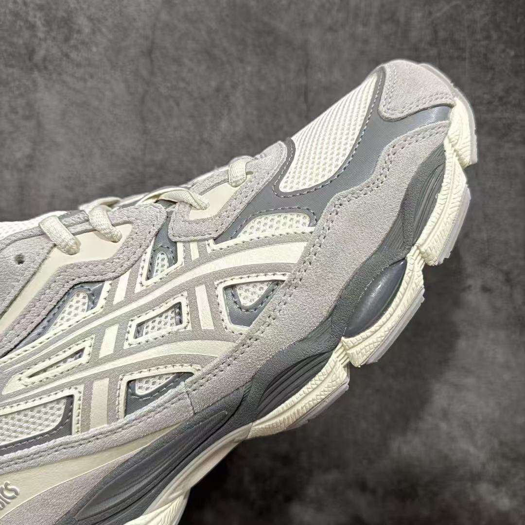 Yar3983 ASICS 58$ gallery